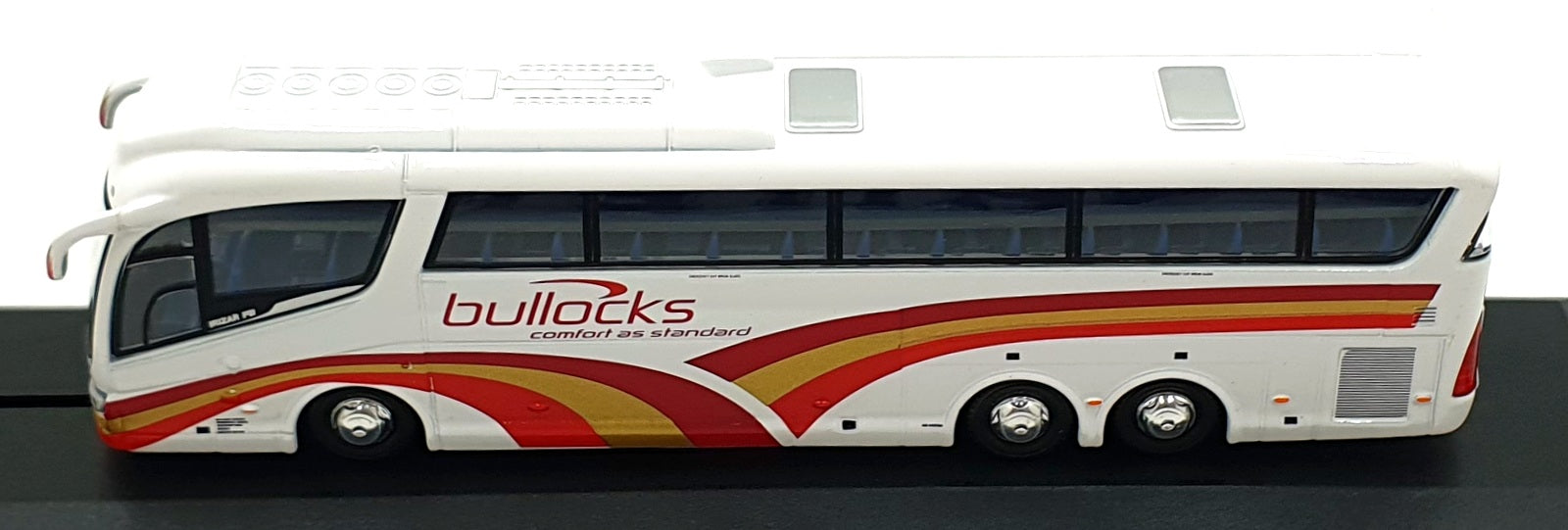 Oxford Diecast 1/76 Scale 76IRZ006 - Scania Irizar PB Bullocks Coach - White