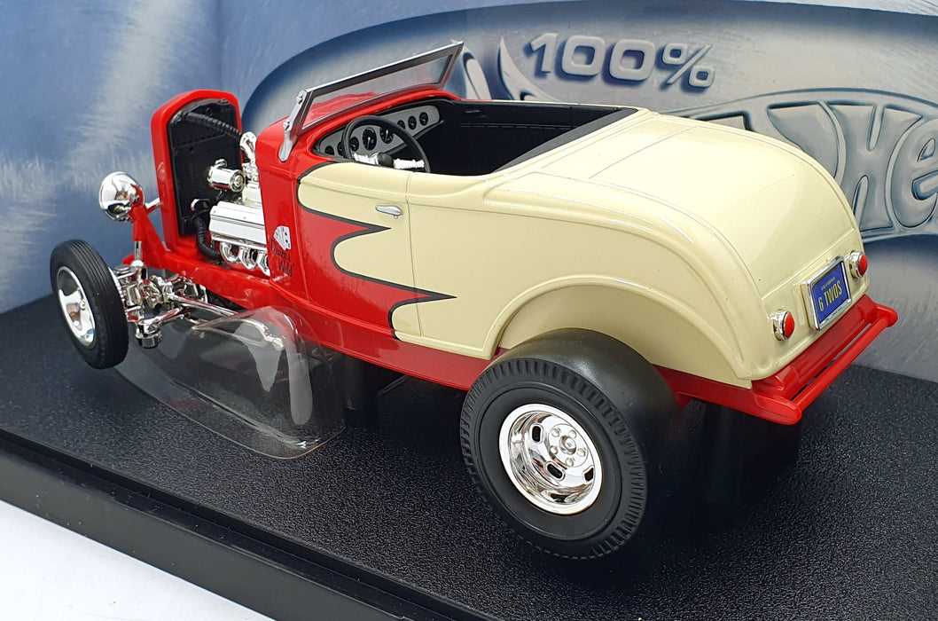 Hot Wheels 1/18 Scale Diecast 53831 - Ford 1932 Hotrod - Red/Cream