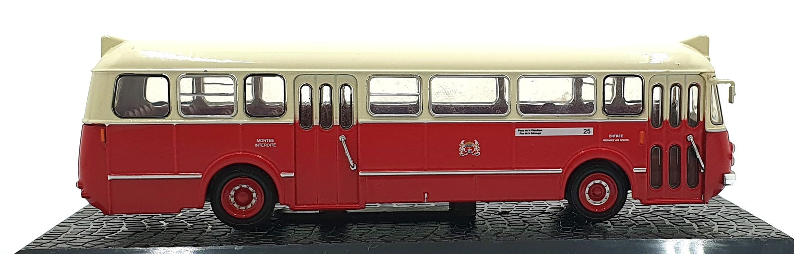 Atlas Editions 1/72 Scale 7 163 135 - 1953 Renault S45 R4210 - Red/Cream