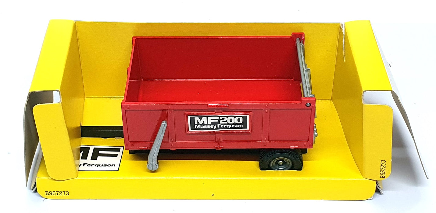 Britains Farm 1/32 Scale 9572 - Massey Ferguson MF200 Trailer - Red