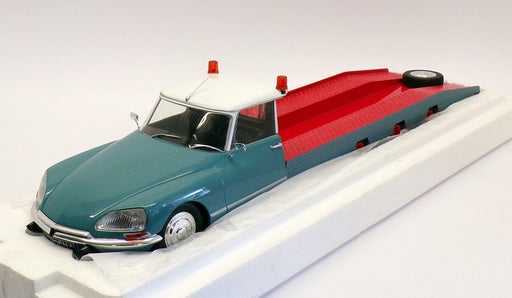 CMR 1/18 Scale Diecast CMR138 - Citroen DS Tissier Recovery - Blue