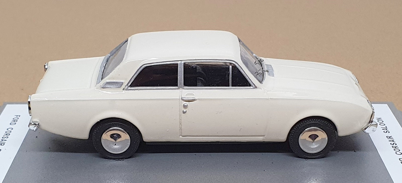 Cararama 1/43 Scale CMA88W - Ford Corsair Saloon - REPAINTED White
