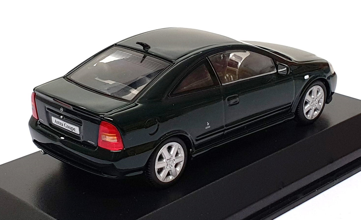 Minichamps 1/43 Scale 430 049122 - 2000 Opel Coupe - Green