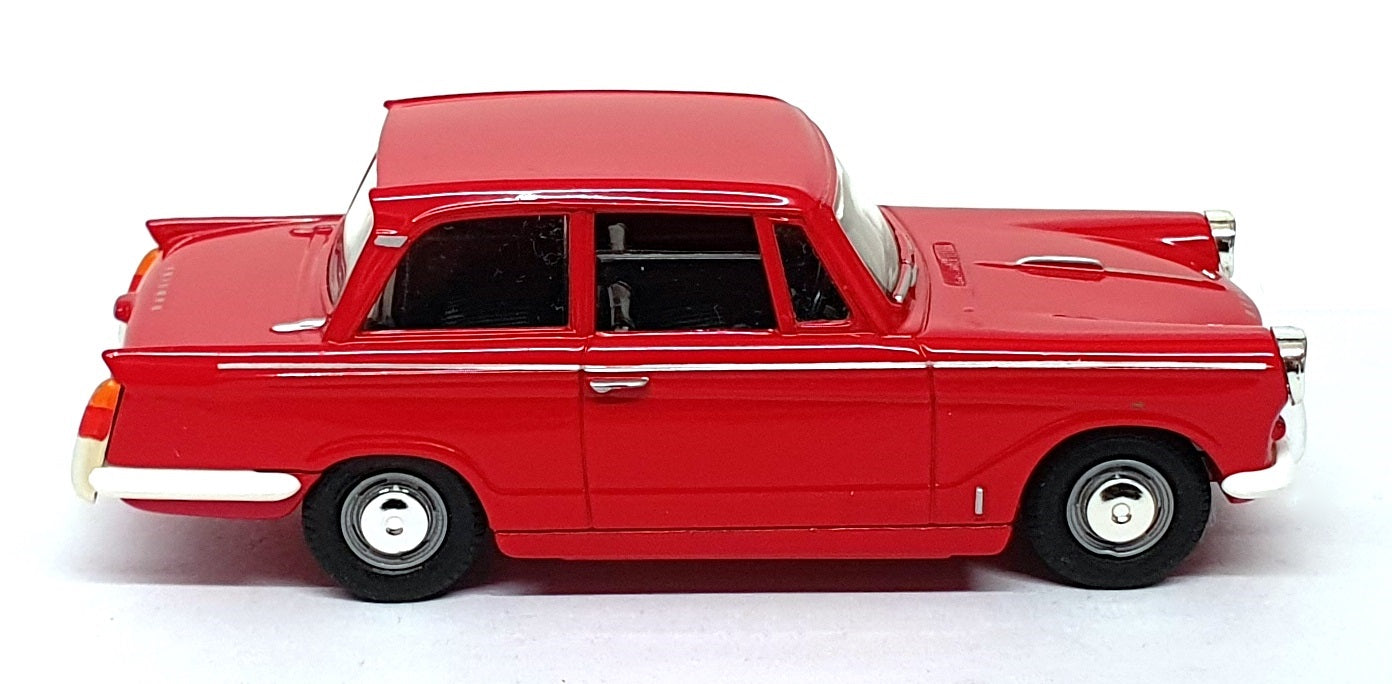 Vanguards 1/43 Scale Diecast VA5000 - Triumph Herald - Red