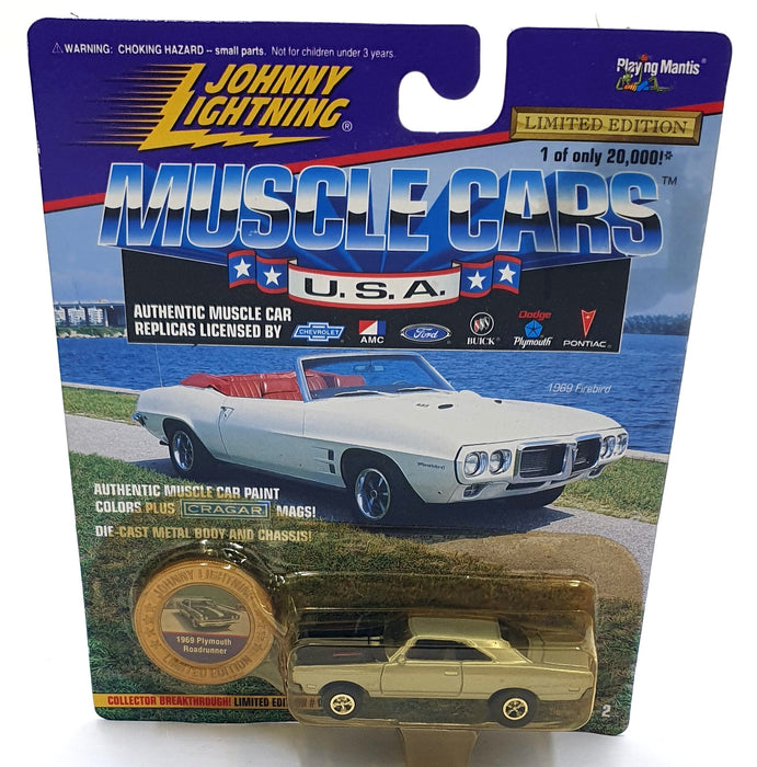 Johnny Lightning 1/64 Scale 200-02 Muscle Cars USA 1969 Plymouth Roadrunner
