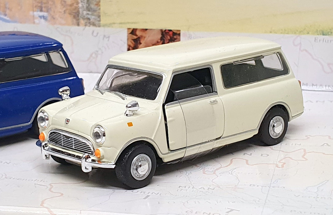 Cararama 1/43 Scale 35310 - Austin Mini Estate 3 Piece Set - Red/Blue/White
