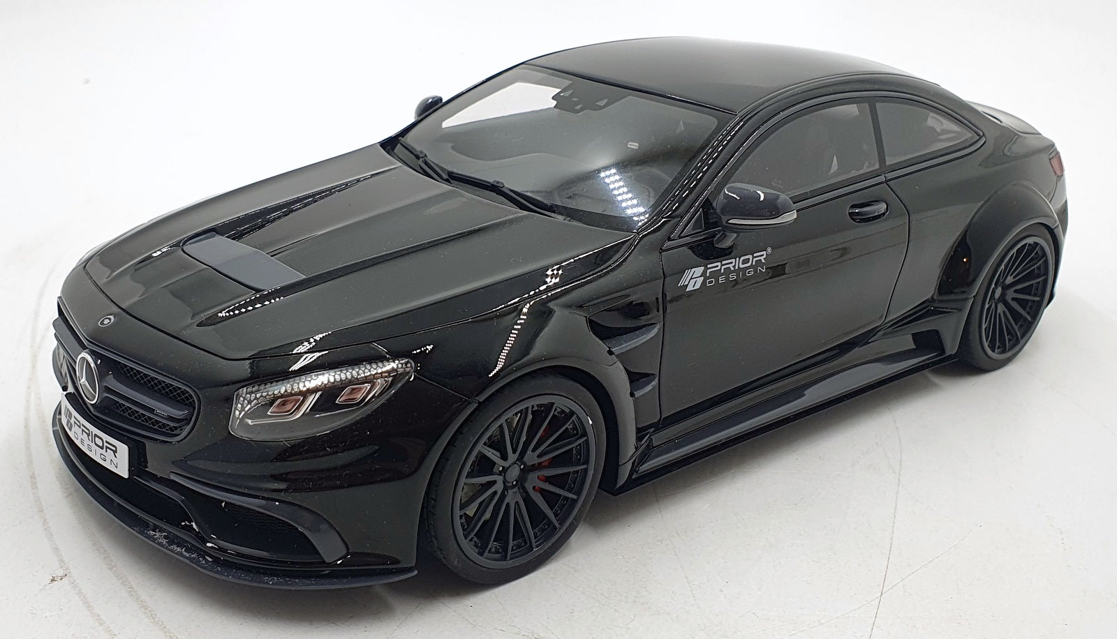 GT Spirit 1/18 Scale Resin GT297 - Mercedes-Benz S Class Prior Design - Black
