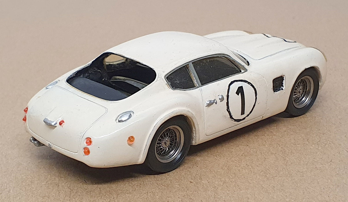 Provence Moulage 1/43 Scale PM81225 - Aston Martin DB4 GT Zagato #1 - Cream