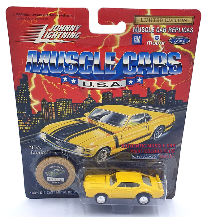 Johnny Lightning 1/64 Scale 200-190 - Muscle Cars 1969 Oldsmobile 442 - Yellow