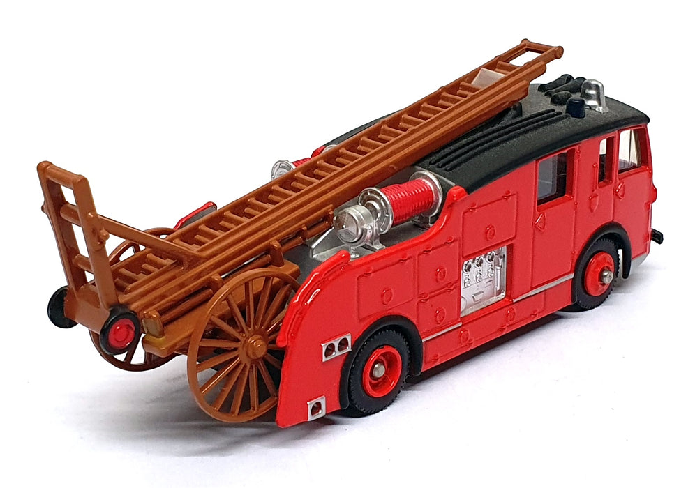 Road Champs 1/76 Scale DG223000 - Dennis Fire Engine - Red/Black