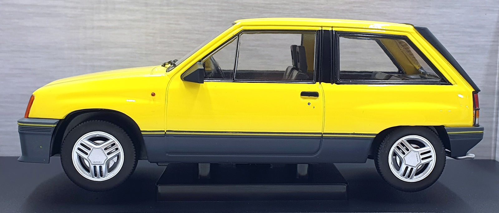 Model Car Group 1/18 Scale MCG18903 - Vauxhall Nova 1.3 SR - Yellow