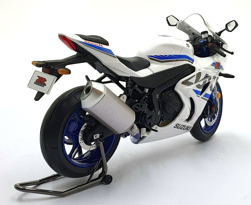 LCD Models 1/12 Scale 21365 - Suzuki-R 1000R Motorbike - White