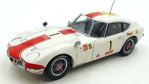 Autoart 1/18 Scale 86715 - Toyota 2000 GT #1 24Hrs Fuji 1967 White/Red