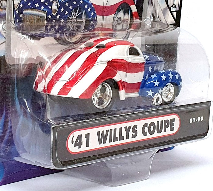Muscle Machines 1/64 Scale 71151 02-35 - 1941 Willys Coupe - Stars & Stripes