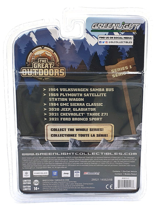 Greenlight 1/64 Scale 38010-C - 1984 GMC Sierra Classic - Gold