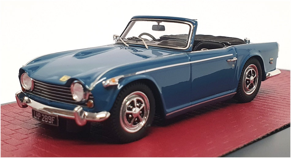 Matrix 1/43 Scale MX41902-042 - 1967-68 Triumph TR5 PI - Valencia Blue