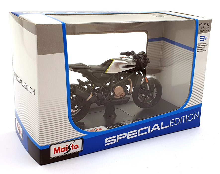 Maisto 1/18 Scale 18854 - 2018 Husqvarna Vitpiten 701 Motorbike - Black/Silver