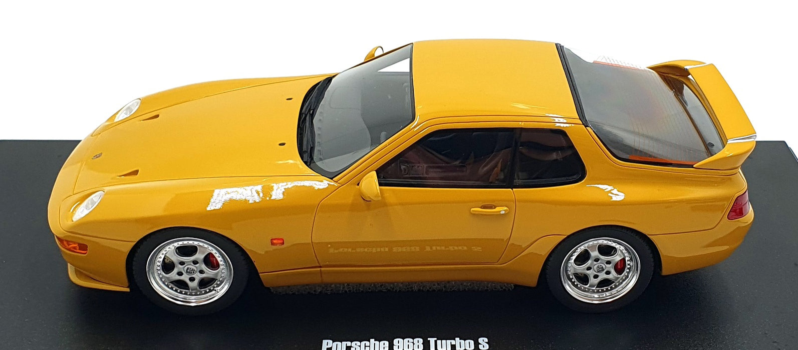GT Spirit 1/18 Scale Resin GT947 - Porsche 968 Turbo S - Dark Yellow