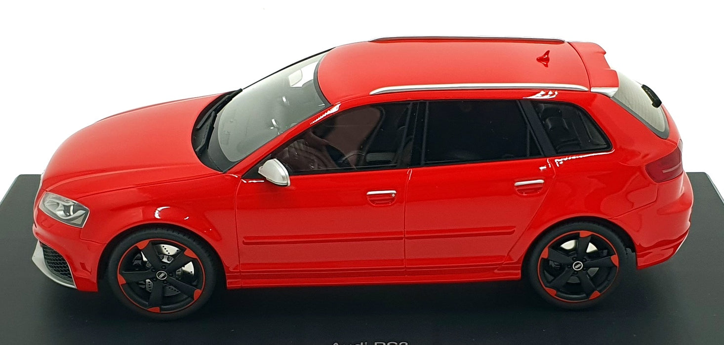 DNA Collectibles 1/18 Scale DNA000056 - Audi RS3 - Red