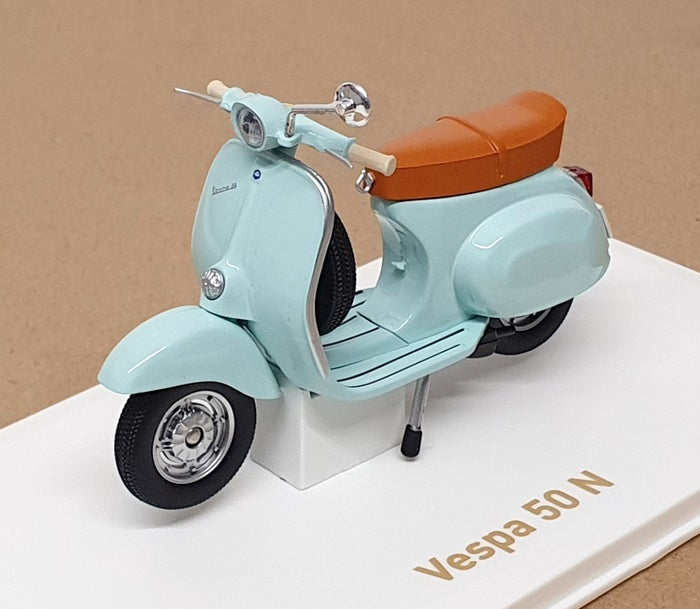 Norev 1/18 Scale 182081 - Vespa 50 N Scooter Motorbike - Aquamarine Blue