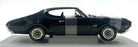 Ertl 1/18 Scale Diecast 8113 - 1969 Oldsmobile 4-4-2 W-30 - Black/White