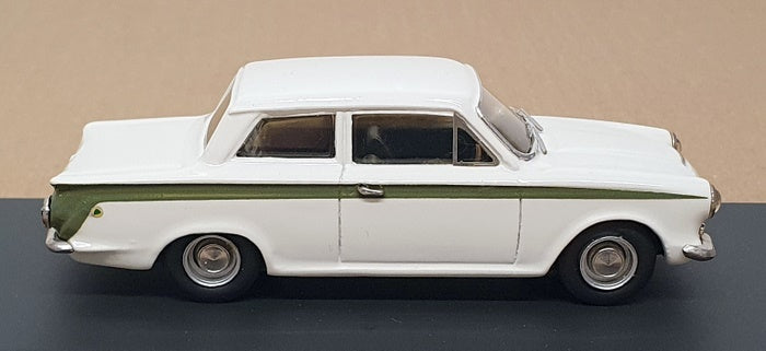 SMTS 1/43 Scale RL91 - Ford Lotus Cortina - White/Green