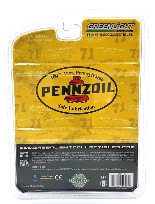 Greenlight 1/64 Scale 30315 - 1972 Chevrolet Chevelle #71