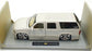 Jada 1/18 Scale Diecast 63152 - Chevrolet Suburban - White