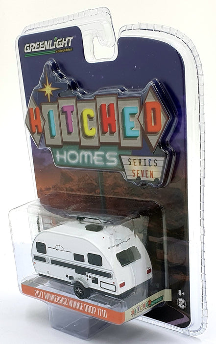 Greenlight 1/64 Scale 34070-D - 2017 Winnebago Wnnie Drop 1710 - White