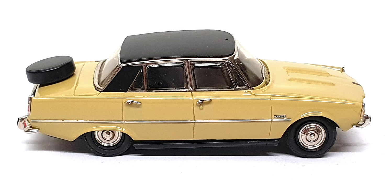 Conquest Models 1/43 Scale Nr. 112 - 1971 Rover P6B 3500 Saloon - Almond