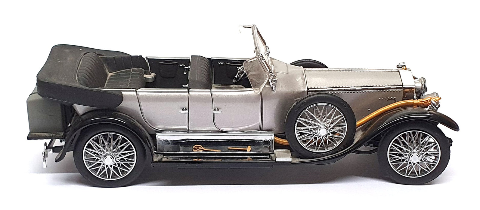 Franklin Mint 1/24 Scale 150326C - 1925 Rolls Royce Silver Ghost - Silver