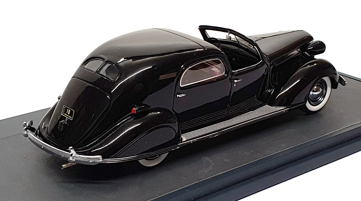 Matrix 1/43 Scale MX50303-061 - 1937 Chrysler Imperial C-15 Town Car - Black