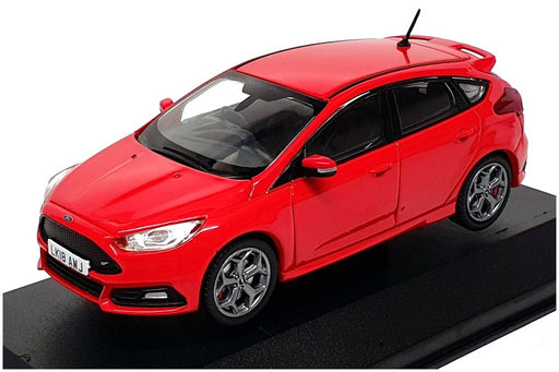 Vanguards 1/43 Scale VA15303 - Ford Focus Mk3 ST-3 - Race Red