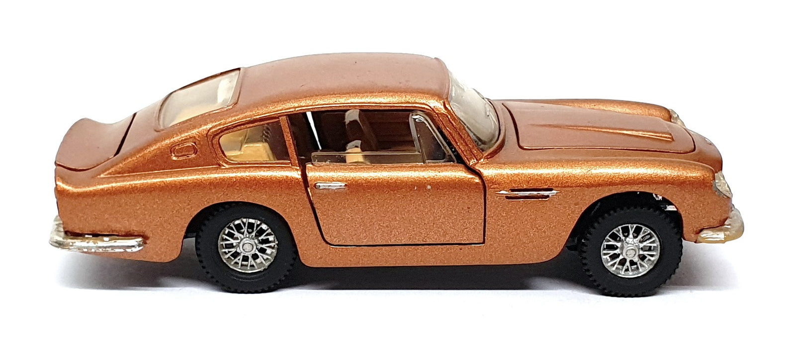 Dinky Toys 11cm Long Original Diecast 153 - Aston Martin DB6 - Copper