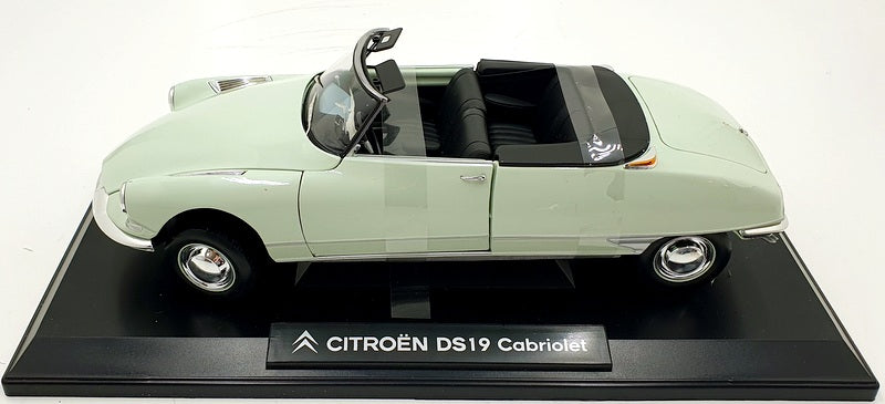 Norev 1/18 Scale Diecast 181562 - Citroen DS19 Cabriolet - Light Pale Green