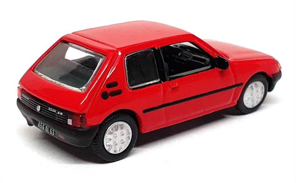 Norev 1/87 Scale 471732 - 1985 Peugeot 205 Xl - Red