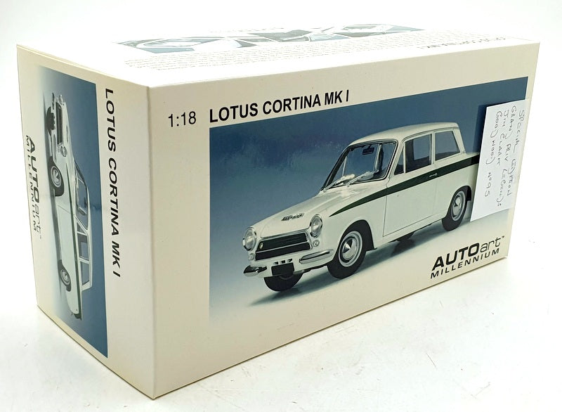 Autoart 1/18 Scale Diecast 75331 - Lotus Cortina Mk1 #95 Goodwood White / Green