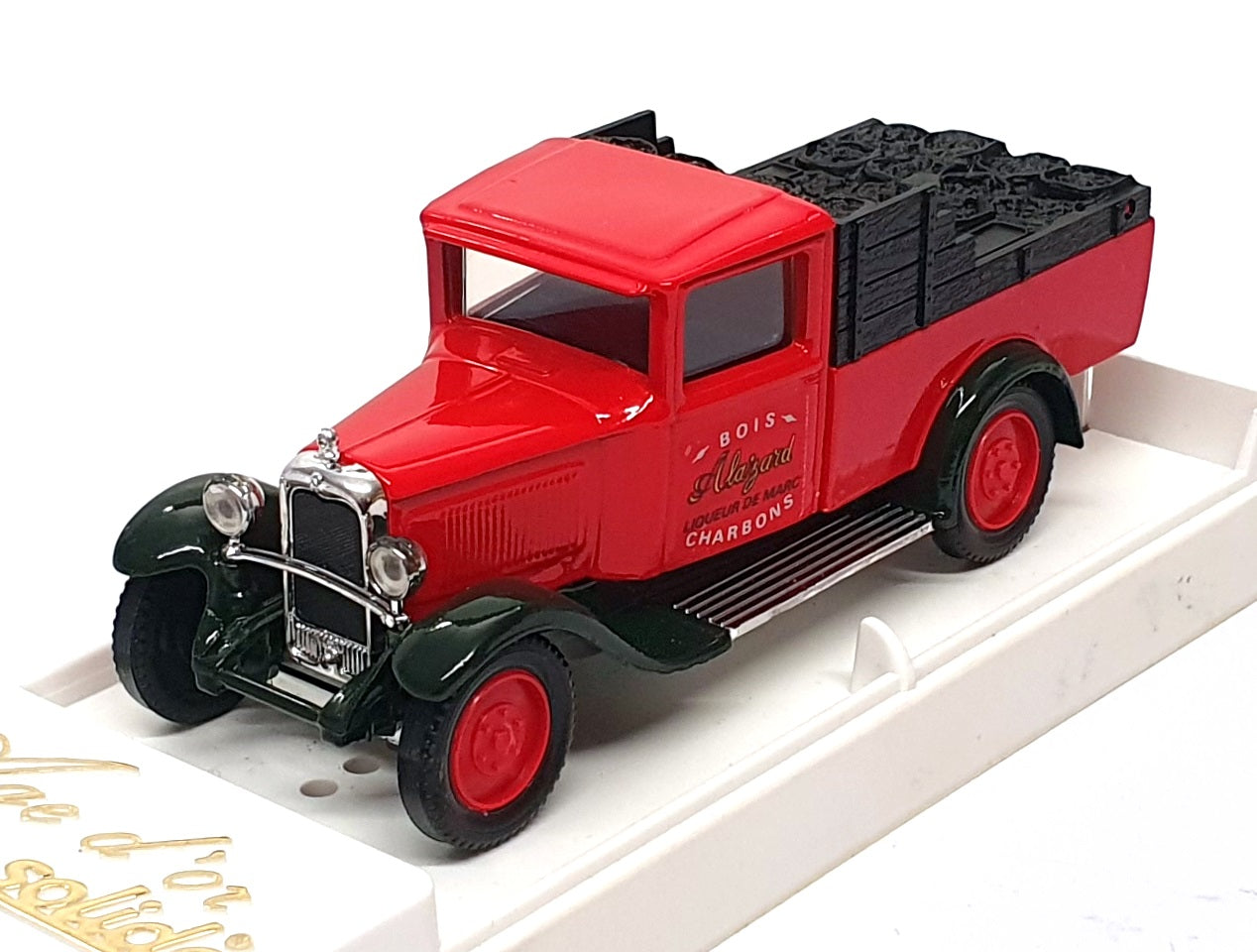 Solido 1/43 Scale 4408 - Citroen C4 Truck Bois Alaizard Charbons - Red