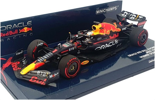 Minichamps 1/43 417 220601 - F1 Red Bull RB18 Winner Spanish GP 2022 Verstappen