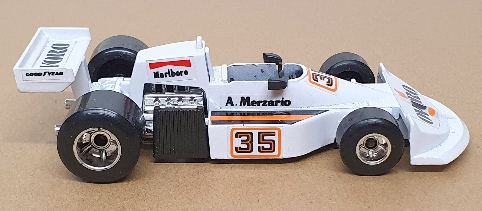 Polistil 1/32 Scale Diecast FK14 - F1 March 761 Ovoro #35 - White