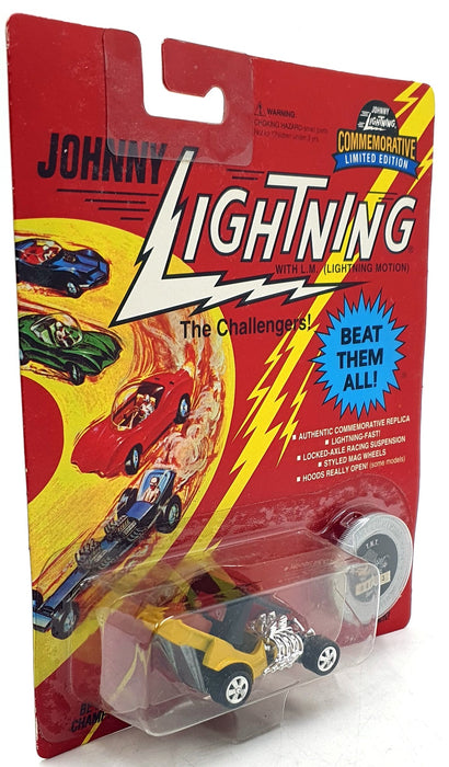 Johnny Lightning 1/64 Scale 100-112 - The Challengers TNT - Yellow