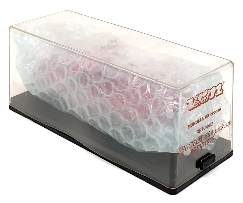 Solido Confradis 1/43 Scale Diecast 0004 - Peugeot 504 Fire - Red