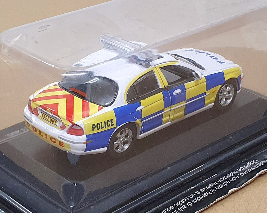 Altaya 1/43 Scale Diecast T802 - 2002 Jaguar S Police Car - White
