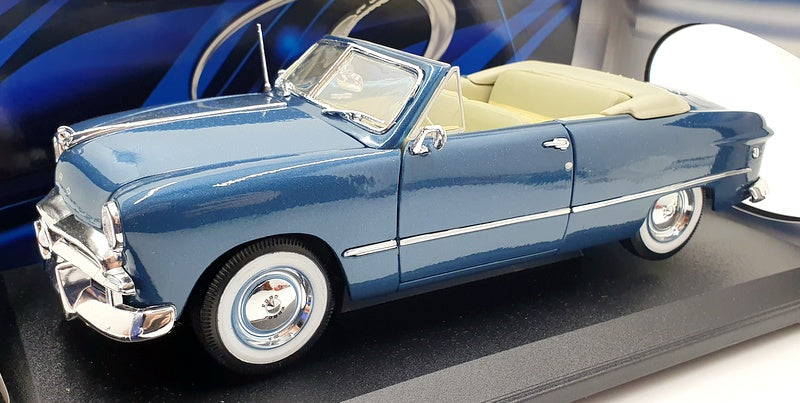 Maisto 1/18 Scale Diecast 31682 - 1949 Ford Convertible - Metallic Blue