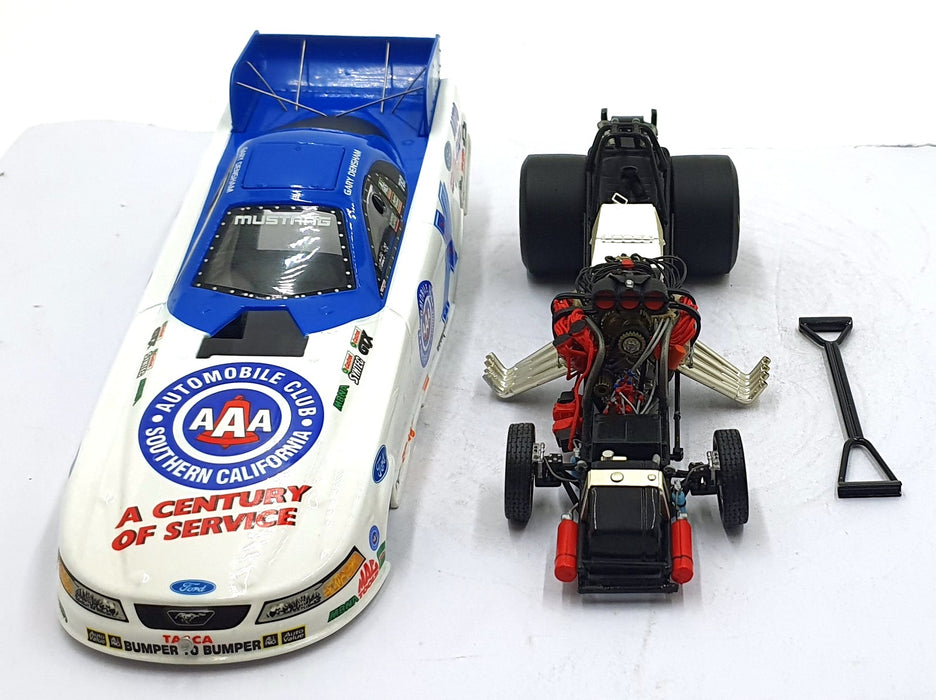 Action 1/24 Scale 106665 - Mustang Funny Car Dragster 2004 - Densham