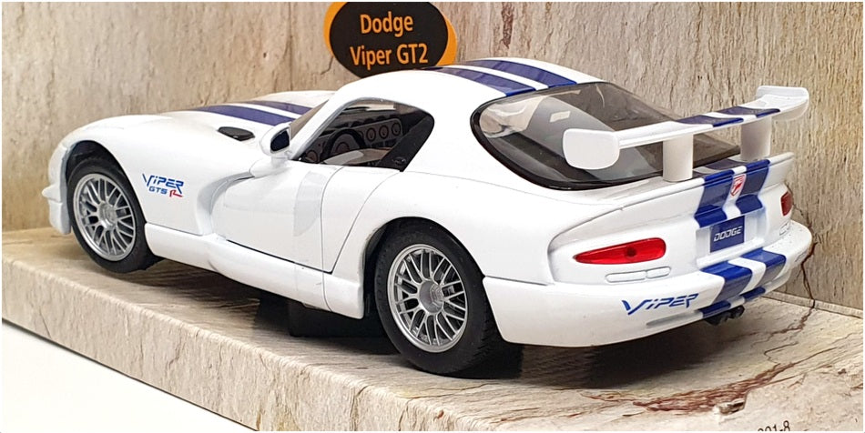 Maisto 1/24 Scale Diecast 31945 - Dodge Viper GT2 - White/Blue Stripes