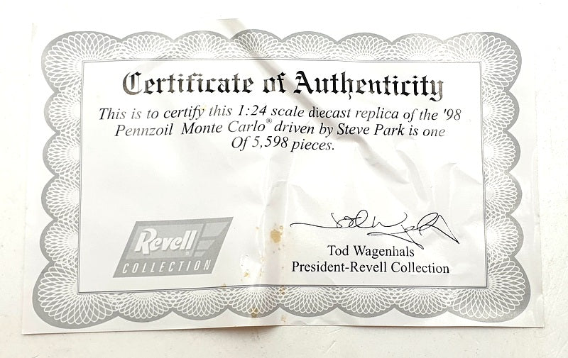 Revell 1/24 Scale RC249816339 - Chevrolet #1 Pennzoil 1998 - Park