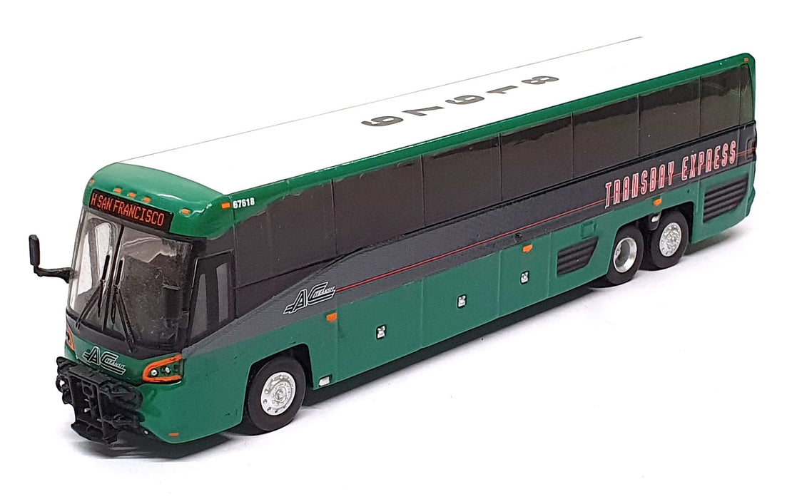 Iconic Replica 1/87 Scale 87-0099 MCI D45 CRT LE Coach Transbay Express - Green