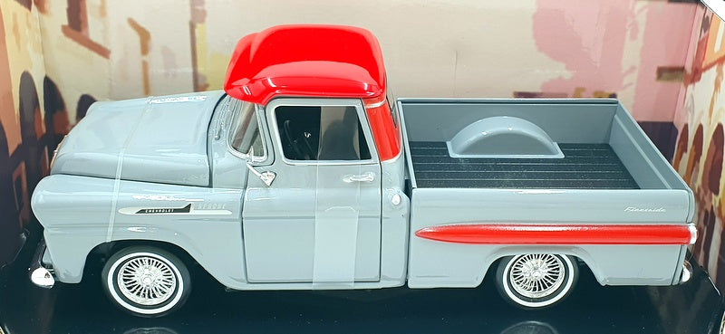 Motor Max 1/24 Scale 79033 - 1958 Chevvy Apache Fleetside Pickup - Grey/Red