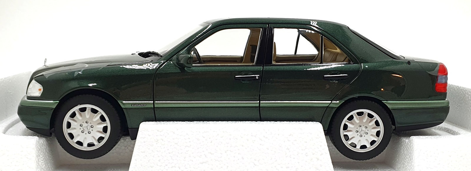 Norev 1/18 Scale Diecast 183372 - 1993 Mercedes- Benz C-Class - Met. Green